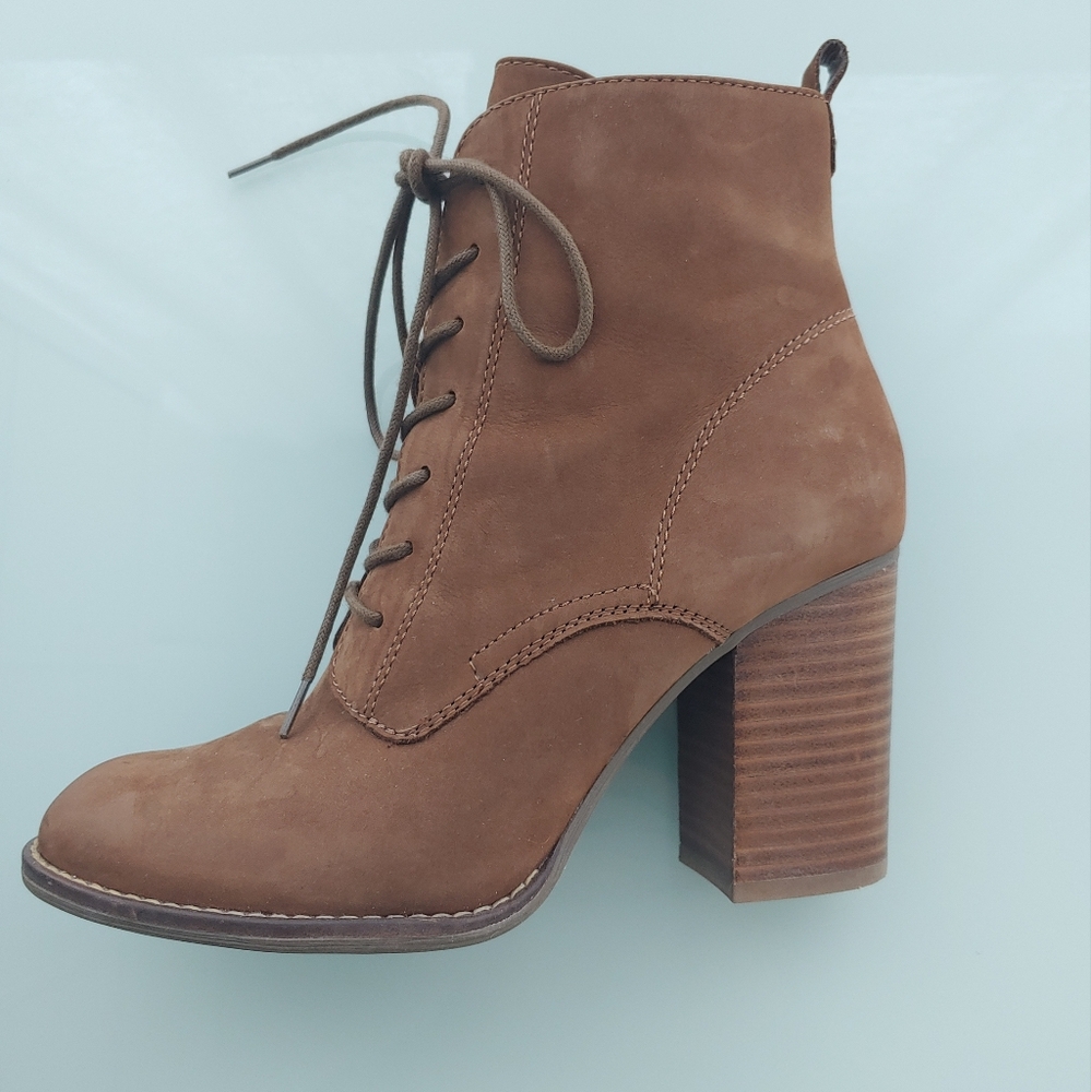 Aldo tan faux suede lace up boots
